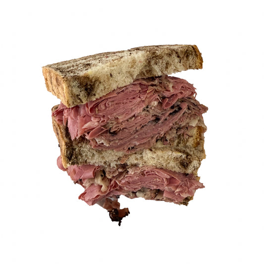 One Pounder mix sandwich (Corned Beef & Pastrami) Served with chips and pickle
